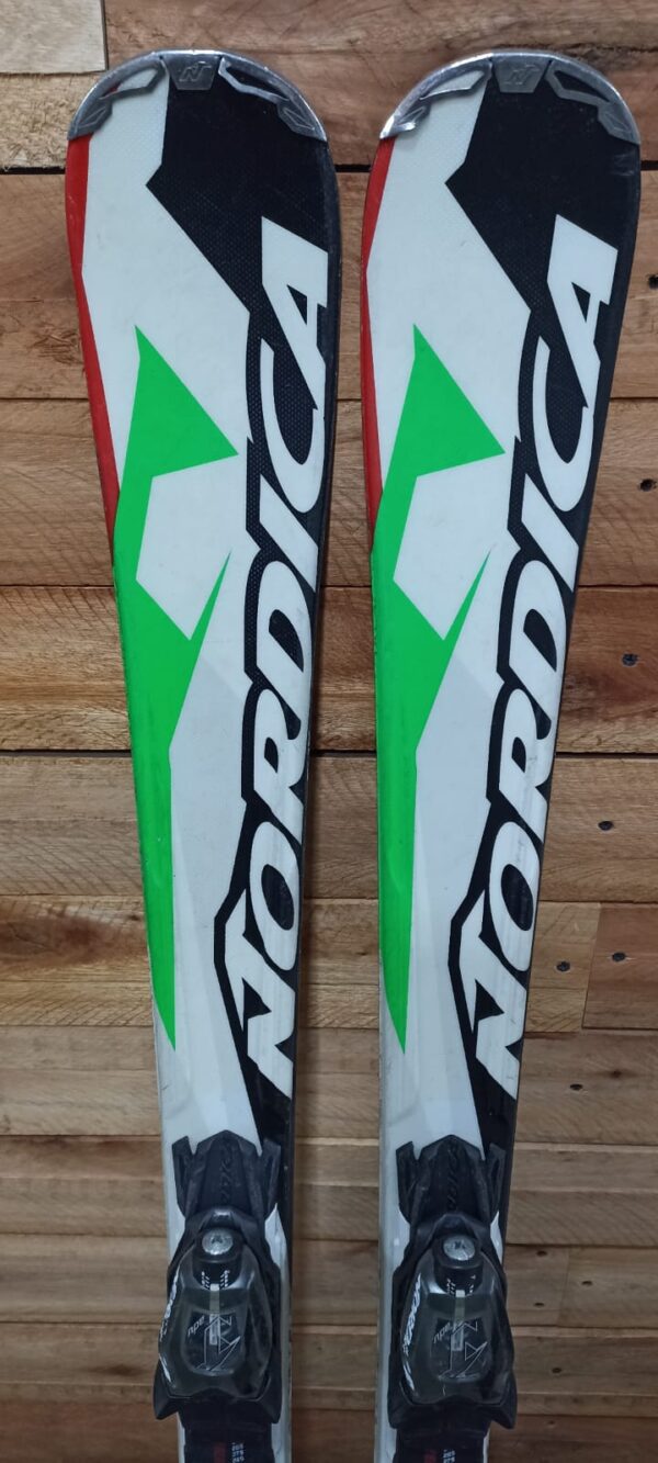 SKI NORDICA TRANSFIRE RTX. 1,44M. EXCELENTE.