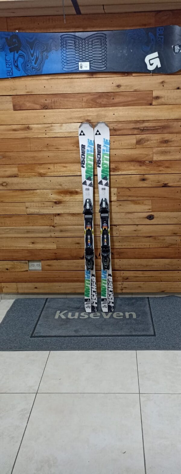 WhatsApp Image 2026-03-11 at 10.36.39 SKI FISCHER XTR MOTIVE. 1,50M. EXCELENTE