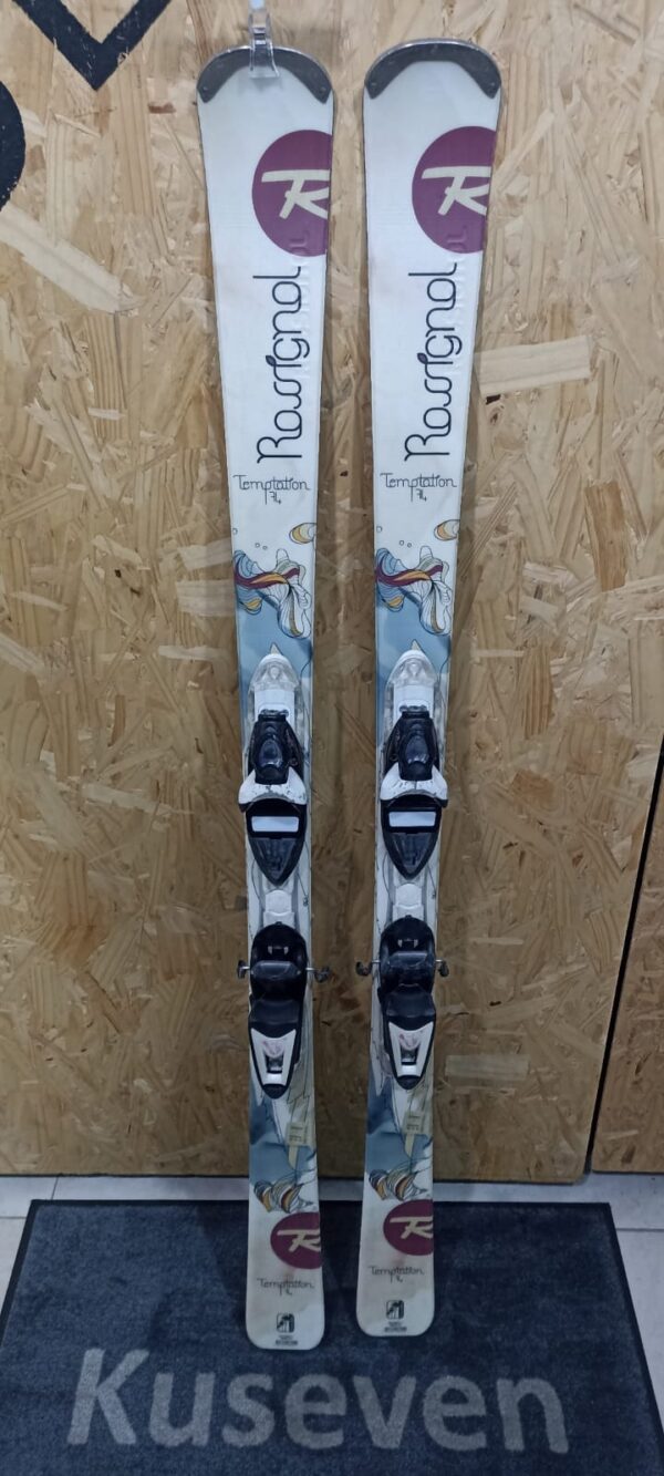 SKI ROSSIGNOL TEMPTATION 74. 1,56M. EXCELENTE.