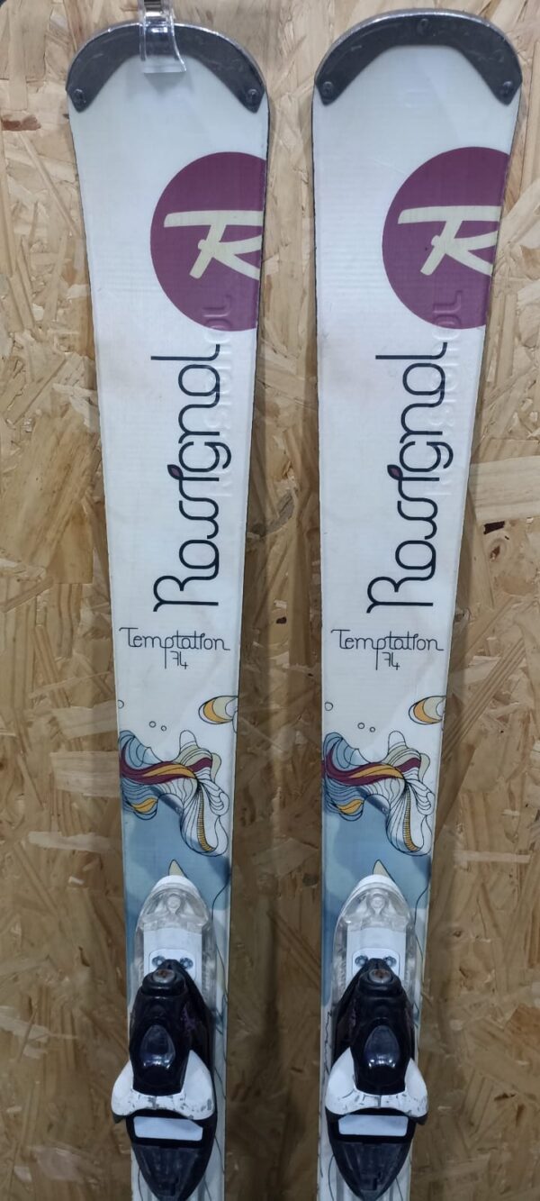 SKI ROSSIGNOL TEMPTATION 74. 1,56M. EXCELENTE.