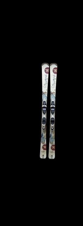 SKI ROSSIGNOL TEMPTATION 74. 1,56M. EXCELENTE.