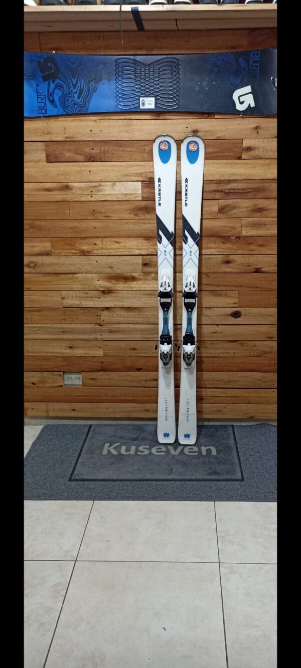 SKI KASTLE 82 1,72M. EXCELENTE