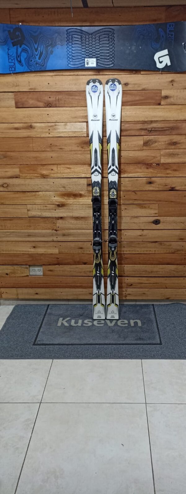 SKI ROSSIGNOL PURSUIT 11 CARBON. 1,77M. EXCELENTE