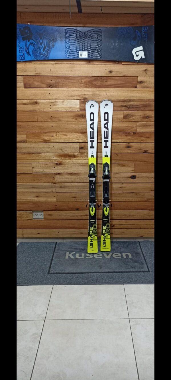 WhatsApp Image 2026-03-13 at 12.46.37 SKI HEAD I SHAPE PRO 1,49M. EXCELENTE